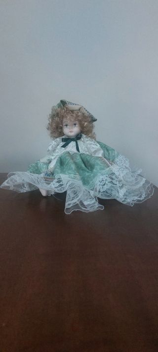 Bambola porcellana vintage