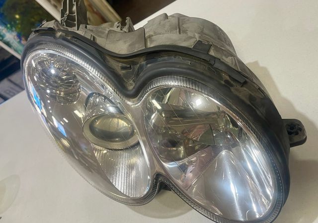 Faros Xenón Mercedes Benz CLK 209