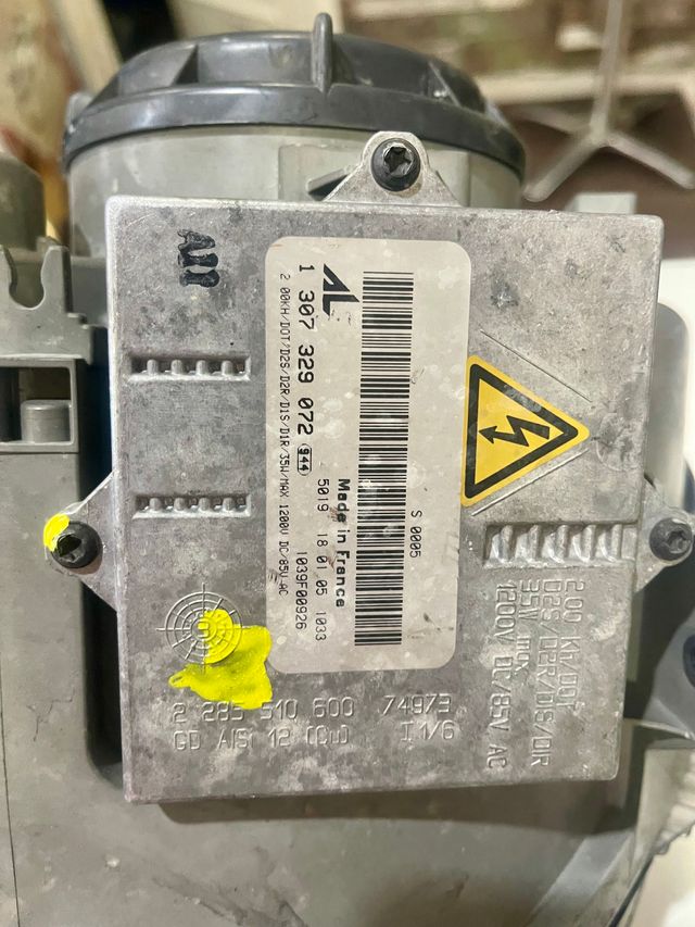 Faros Xenón Mercedes Benz CLK 209