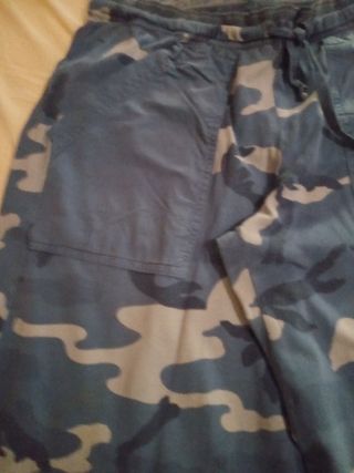 Pantaloni maculati larghi tg Medium