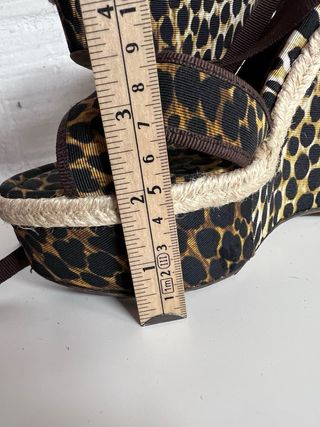 Sandalias Dolce&Gabbana Leopardo 38