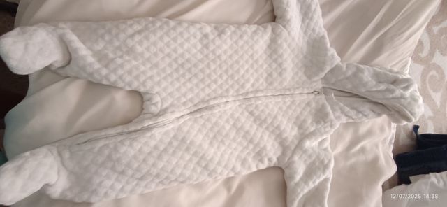 Ropa bebé 0-6 meses: 2 conjuntos