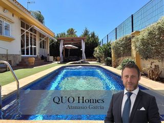 Chalet en venta en Noreste-Granja en Jerez de la Frontera