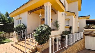 Chalet en venta en Noreste-Granja en Jerez de la Frontera