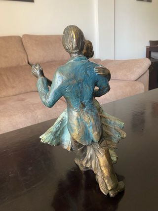 Escultura pareja bailando - Lluis Jorda