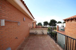 Casa adosada en venta en La Collada - Sis Camins - Fondo Somella - Santa Maria en Vilanova i La Geltrú