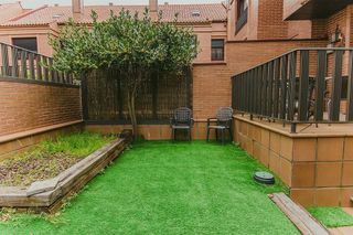 Casa adosada en venta en San Adrián - La Cava en Logroño