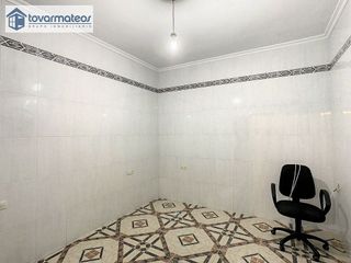 Casa adosada en venta en Sanlúcar la Mayor