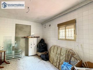 Casa adosada en venta en Sanlúcar la Mayor