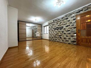 Piso en venta en Pla de Bon Repós en Alicante
