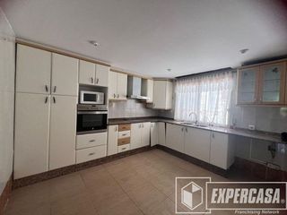 Casa adosada en venta en Silla