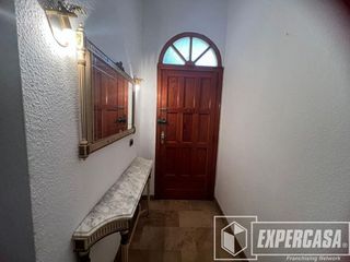 Casa adosada en venta en Silla