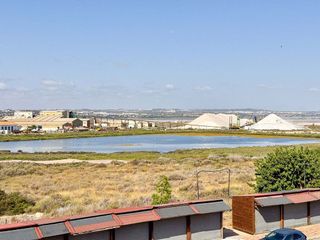 Casa en venta en La Siesta - El Salado - Torreta en Torrevieja