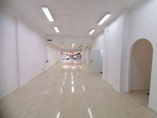 Local comercial en venta en Ciudad Jardín - Zoco en Córdoba