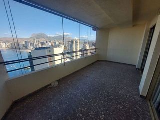 Piso en venta en Pueblo Levante en Benidorm