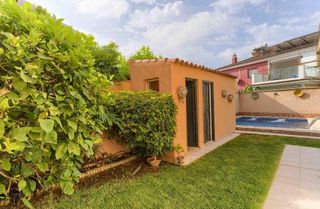 Casa pareada en venta en Gelves