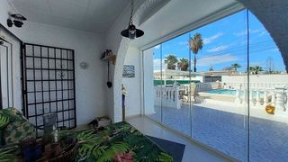 Casa adosada en venta en La Siesta - El Salado - Torreta en Torrevieja