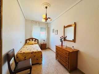 Casa adosada en venta en Torrelamata - La Mata en Torrevieja