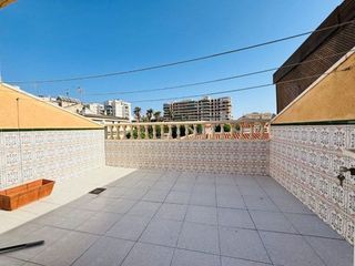 Casa adosada en venta en Torrelamata - La Mata en Torrevieja