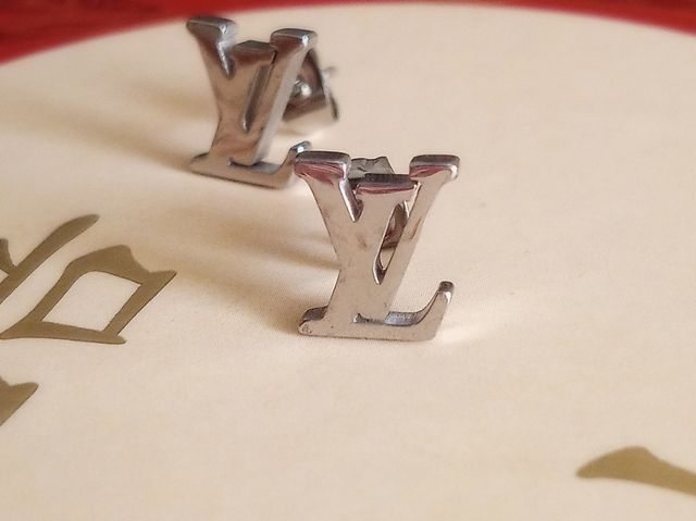 Pendientes iniciales de lujo