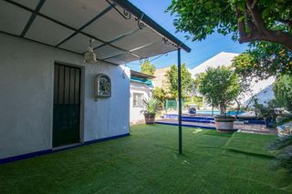 Chalet en venta en La Paz en Alcalá de Guadaira