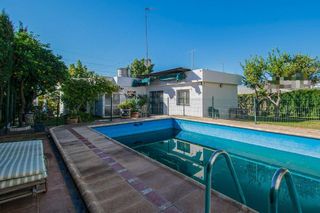 Chalet en venta en La Paz en Alcalá de Guadaira