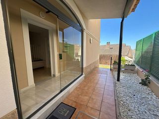 Casa pareada en venta en Aljamar en Tomares