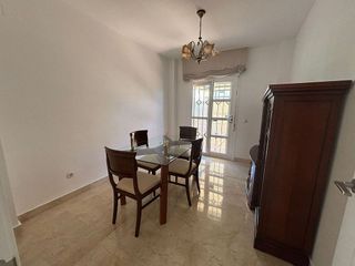 Casa pareada en venta en Aljamar en Tomares