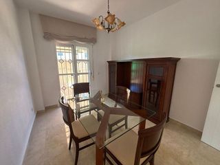 Casa pareada en venta en Aljamar en Tomares