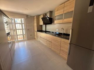 Casa pareada en venta en Aljamar en Tomares