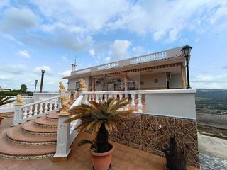 Chalet en venta en Benigánim