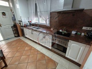 Chalet en venta en Benigánim