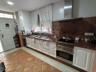 Chalet en venta en Benigánim