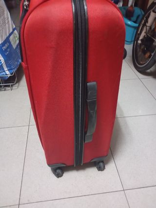 Maleta roja viaje - usada