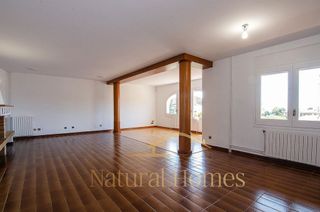 Chalet en venta en Sant Vicenç de Montalt