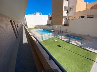 Piso en venta en Roquetas Centro en Roquetas de Mar