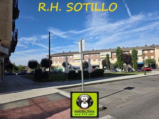 Piso en venta en Sonsoles en Ávila