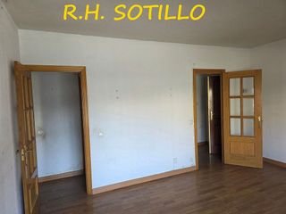 Piso en venta en Sonsoles en Ávila