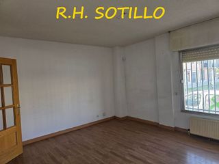 Piso en venta en Sonsoles en Ávila