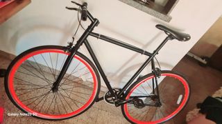 Bicicleta Fixie 50 euros estado óptimo.