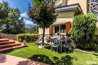 Chalet en venta en Ca n'Avellaneda - Can Font en Castellar del Vallès