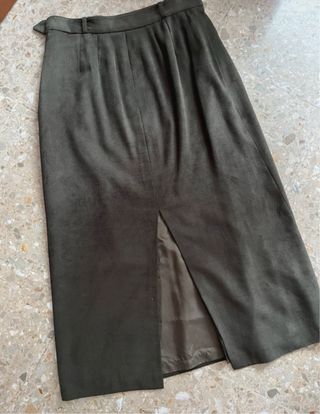 Falda midi negra mujer