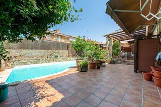 Casa pareada en venta en Ugena