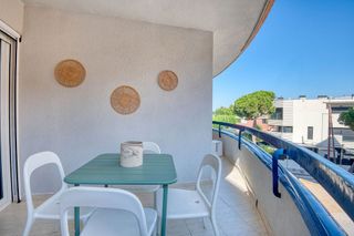 Piso en venta en Centre - Estanys en Castell-Platja d´Aro