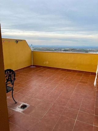 Casa adosada en venta en Ctra. Circunvalación - La Magdalena en Jaén