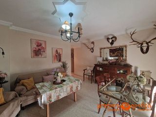 Piso en venta en Lora del Río