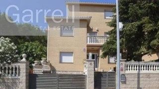 Chalet en venta en Llinars del Valles