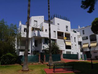 Piso en venta en Elviria en Marbella