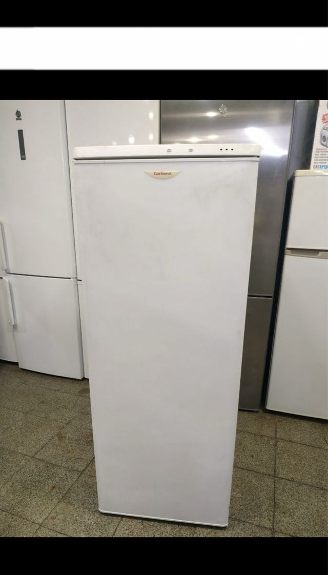 Congelador Corbero vertical