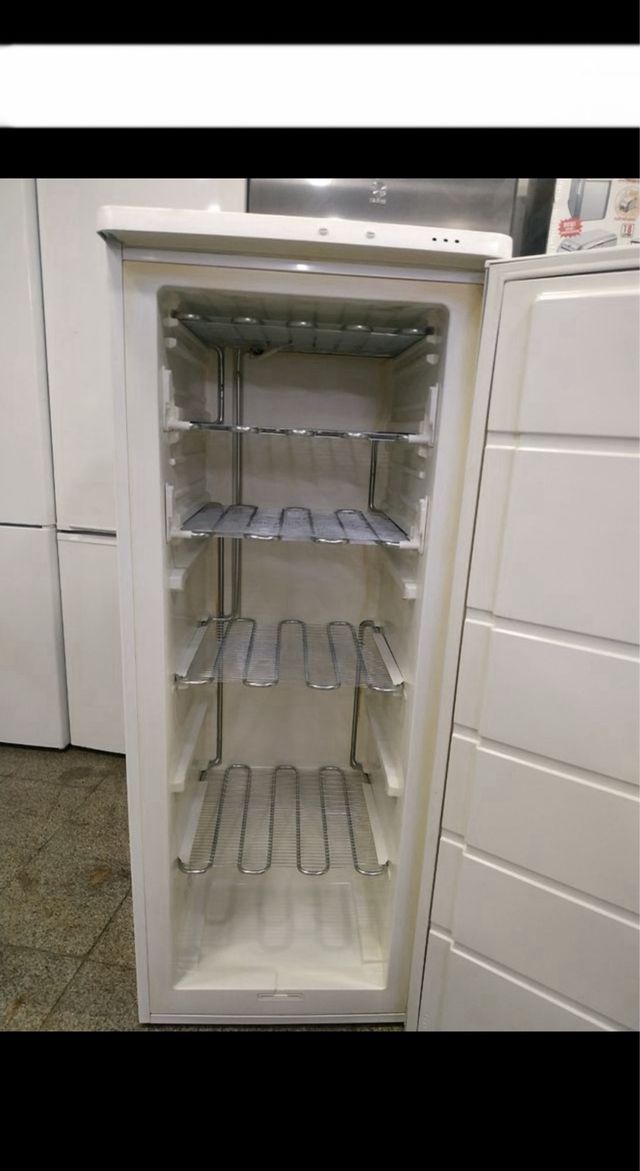 Congelador Corbero vertical